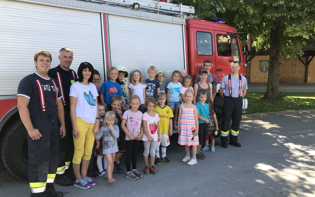 Feuerwehrübung mit dem Kindergarten Amlach Juni 2018