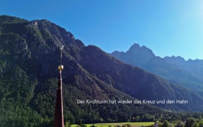 Turmkreuz und Wetterhahn