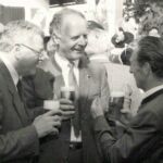 Bgm Huber v. Lienz, der Landeshauptmann und LA Perfler Gemeinde Amlach - Wappenverleihung 1986